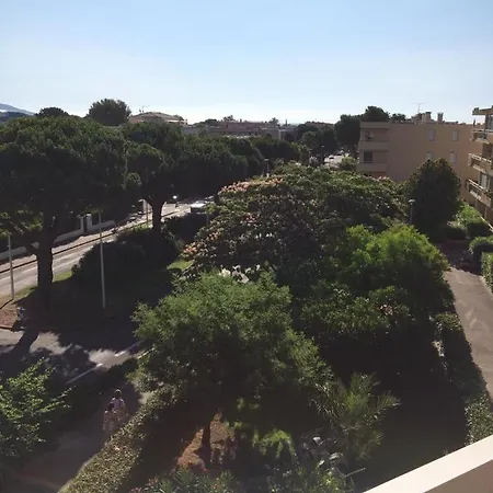 Apartment - 25m2 Avec Balcon - 4p