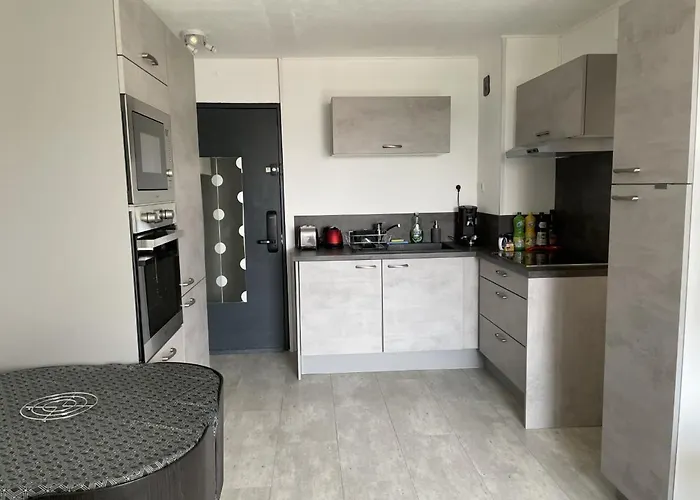 Appartement - 25m2 Avec Balcon - 4p Bormes-les-Mimosas