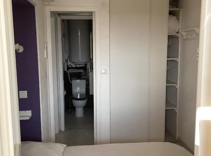 - 25m2 Avec Balcon - 4p *